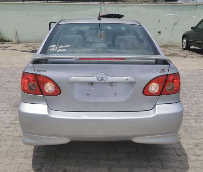 Toyota Corolla • 2009 • 34 km 2