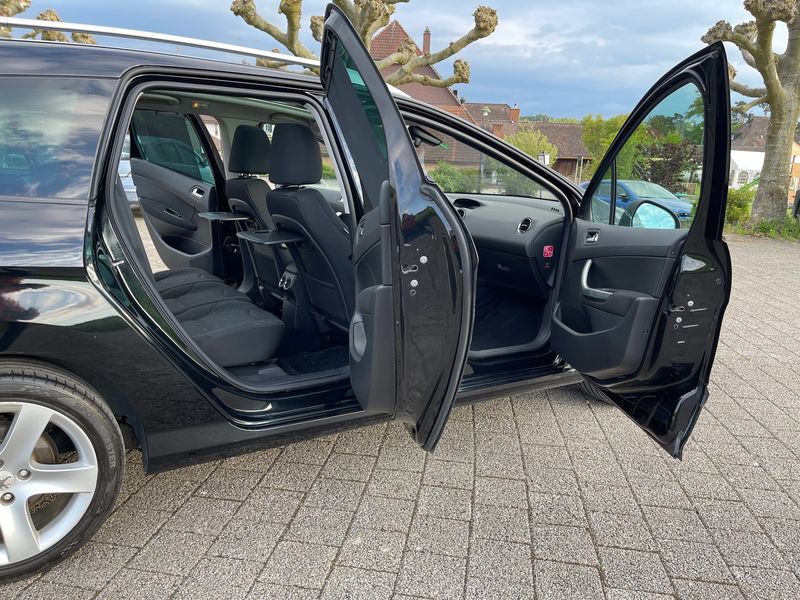 Peugeot 308 SW • 2011 • 172,985 km 6