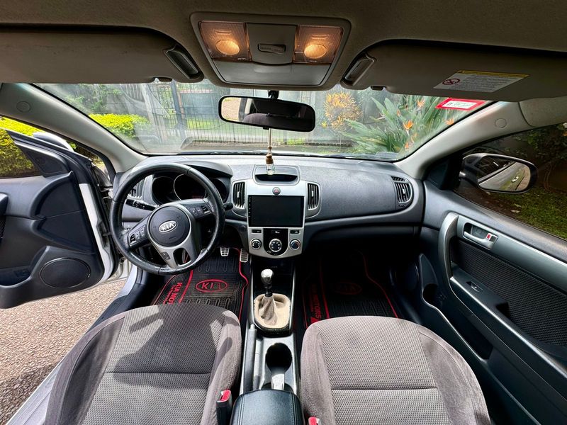 Kia Cerato • 2011 • 145,000 km 7