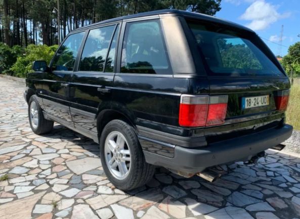 Land Rover Range Rover • 1999 • 175,000 km 2