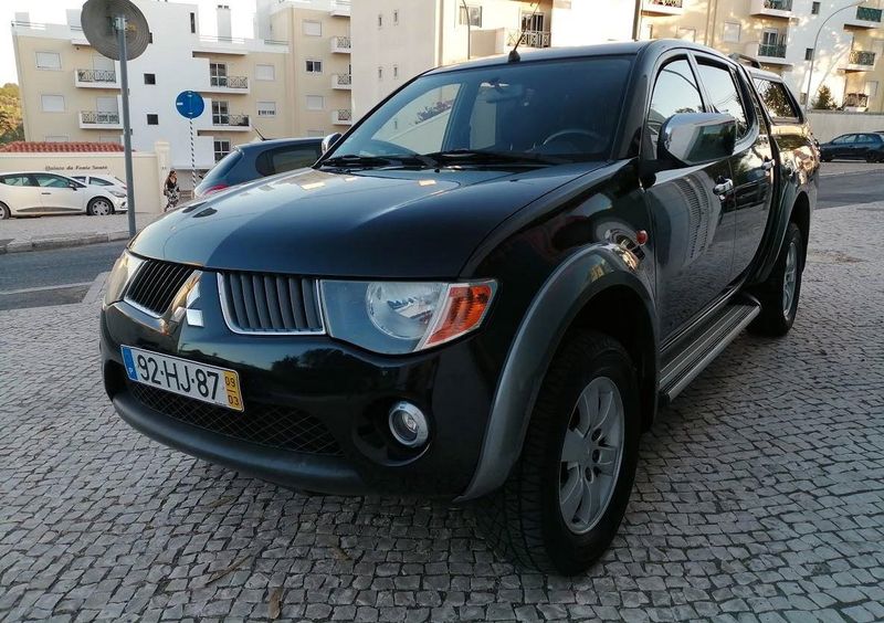 Mitsubishi L200 • 2009 • 200,000 km 1