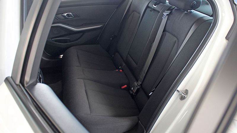 BMW 3 Series • 2020 • 84,516 km 9