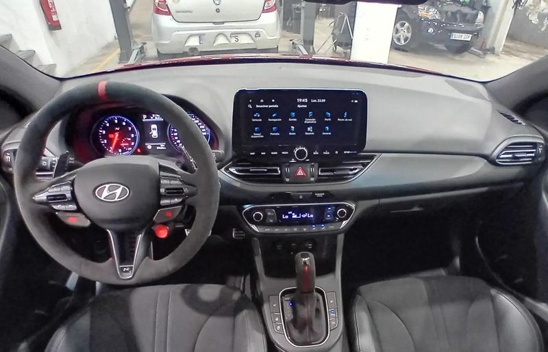 Hyundai i30 • 2021 • 57,628 km 6