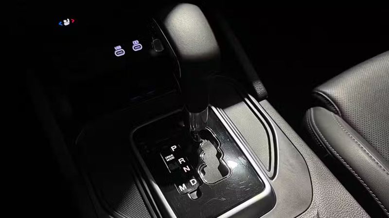 Ssangyong Rexton • 2023 • 10,759 km 3