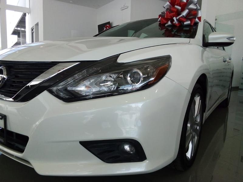 Nissan Altima • 2017 • 86,000 km 19