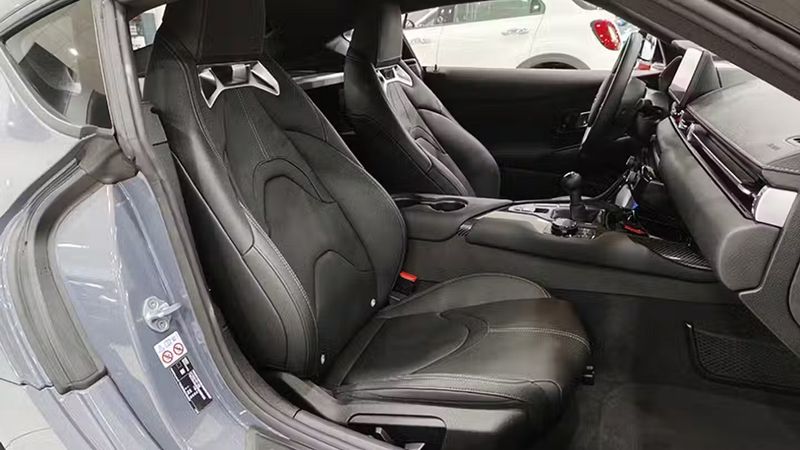 Toyota Supra • 2023 • 3,470 km 10