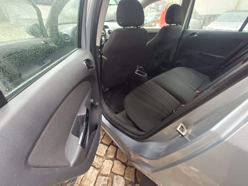 Opel Corsa • 2008 • 175,000 km 7