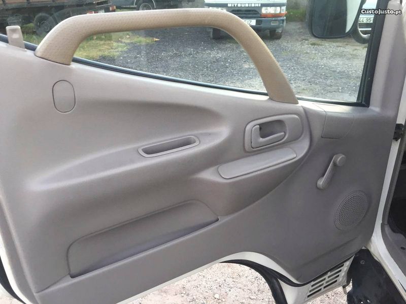 Toyota Dyna • 2007 • 200,000 km 3