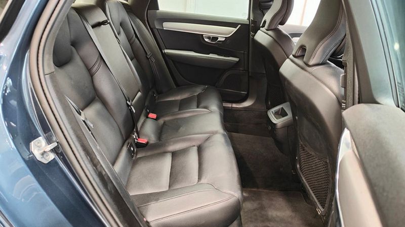 Volvo S90 • 2022 • 60,507 km 15