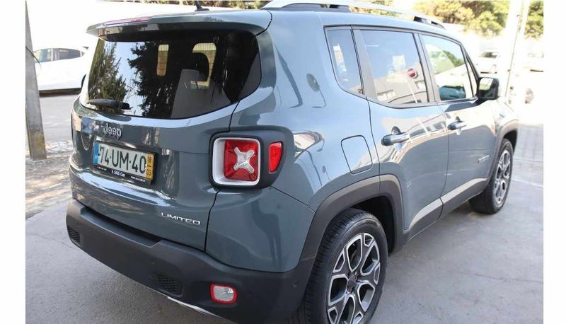 Jeep Renegade • 2018 • 43,000 km 3