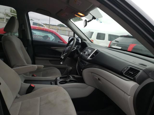 Honda Pilot • 2016 • 10,000 km 3