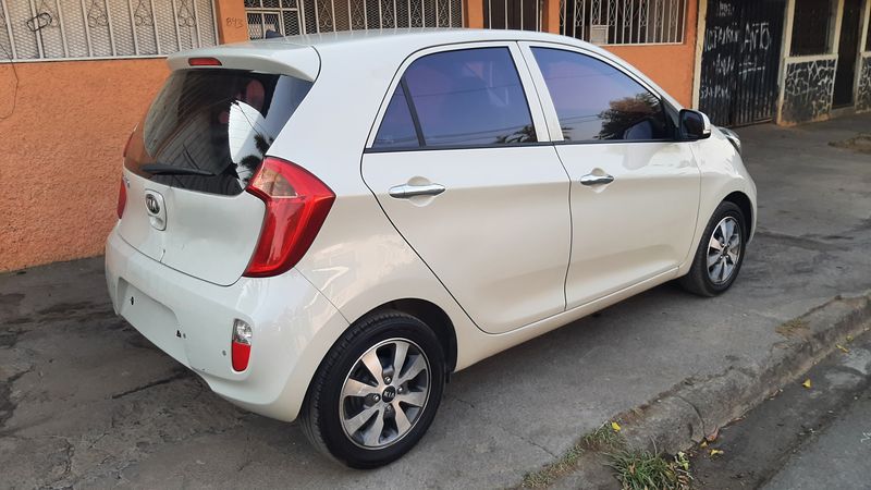 Kia Picanto • 2015 • 129,000 km 3
