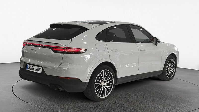 Porsche Cayenne • 2023 • 74,513 km 3