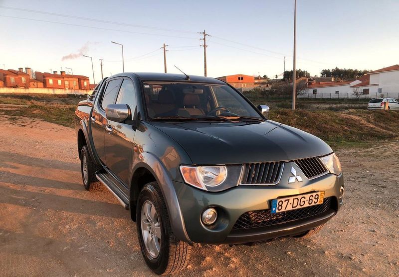 Mitsubishi L200 • 2007 • 199,999 km 1