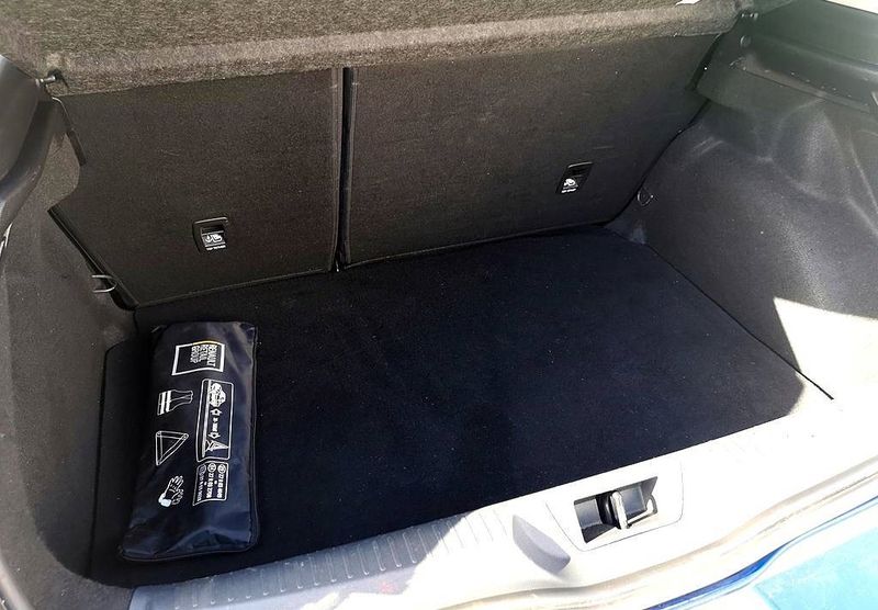 Renault Mégane • 2016 • 169,999 km 9