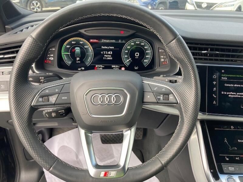 Audi Q7 • 2021 • 87,282 km 23