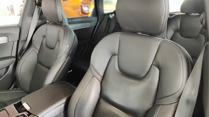 Volvo V90 • 2022 • 20,534 km 7