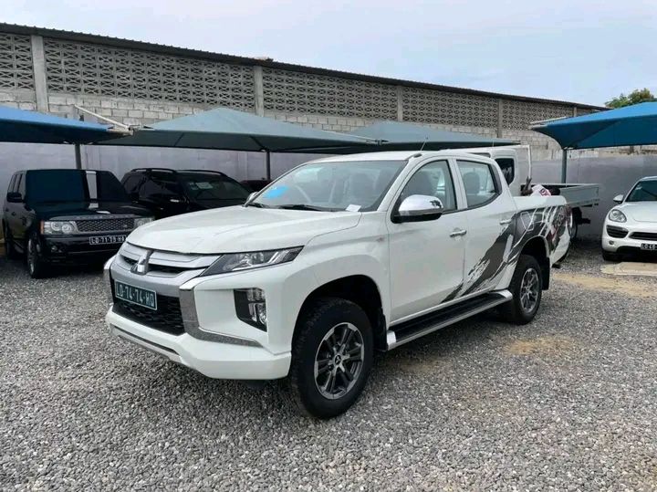 Mitsubishi L200 Pick up • 2022 • 0 km 1