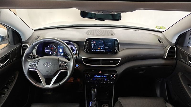 Hyundai Tucson • 2019 • 54,000 km 2