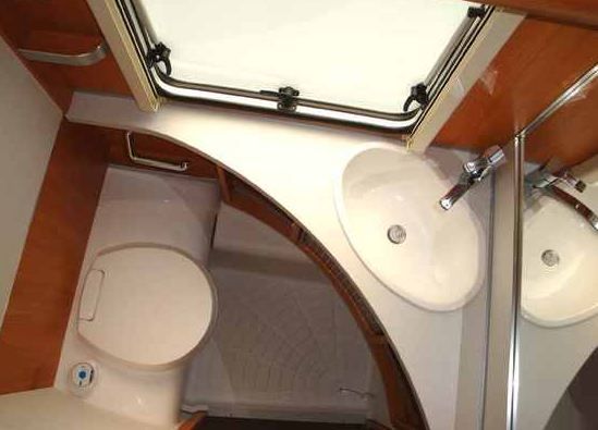 Ford B-Max • 2004 • 150,000 km 3