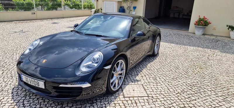 Porsche 911 • 2012 • 90,000 km 2