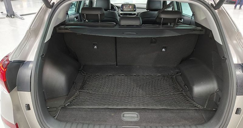 Hyundai Tucson • 2019 • 108,998 km 12