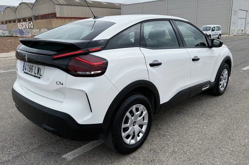 Citroën C4 • 2022 • 27,000 km 4