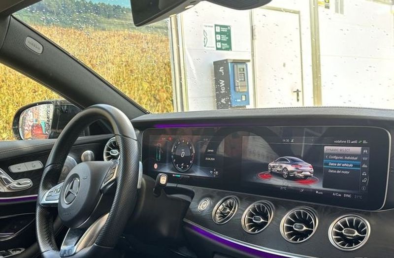 Mercedes-Benz E Coupé • 2017 • 54,000 km 2
