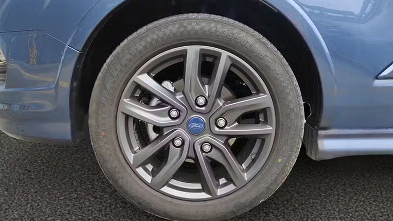 Ford Transit Custom • 2021 • 60,269 km 15