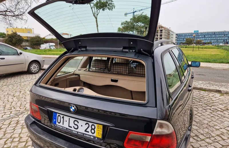 BMW 3 Series • 2004 • 353,000 km 2