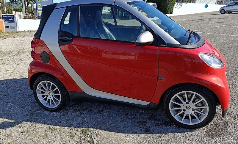Smart Fortwo cabrio • 2007 • 136,681 km 3