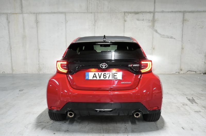 Toyota Yaris • 2022 • 33,023 km 3