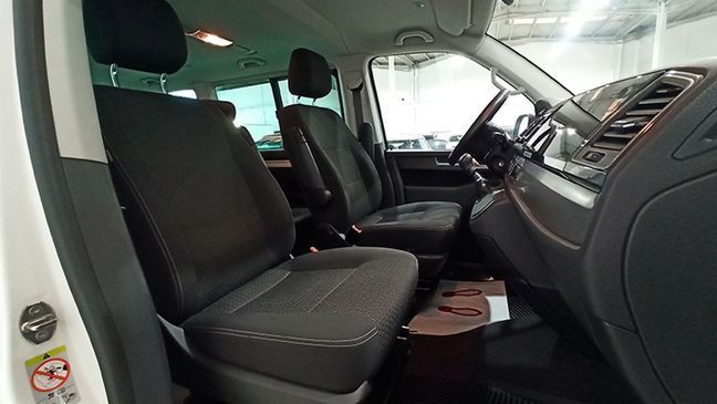 Volkswagen Multivan • 2020 • 80,000 km 3