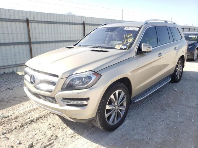 Mercedes-Benz GL-Class • 2013 • 9 km 4