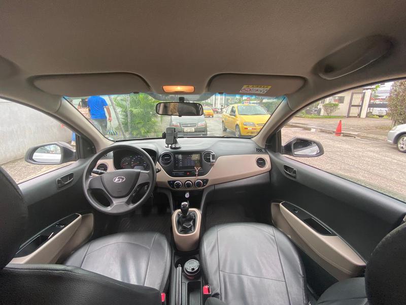 Hyundai i10 • 2019 • 60,600 km 4