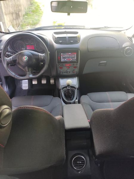 Alfa Romeo GTV • 2008 • 240,000 km 4