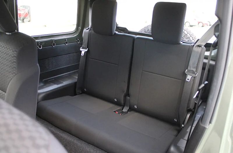 Suzuki Jimny • 2019 • 38,567 km 4