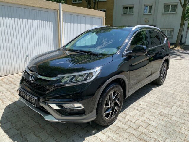 Honda CR-V • 2016 • 54,400 km 1