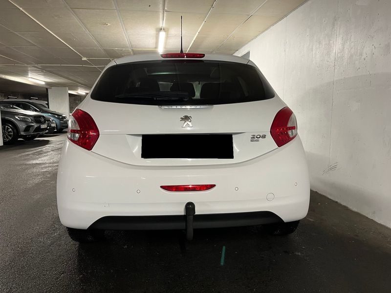 Peugeot 207 • 2012 • 96,341 km 5