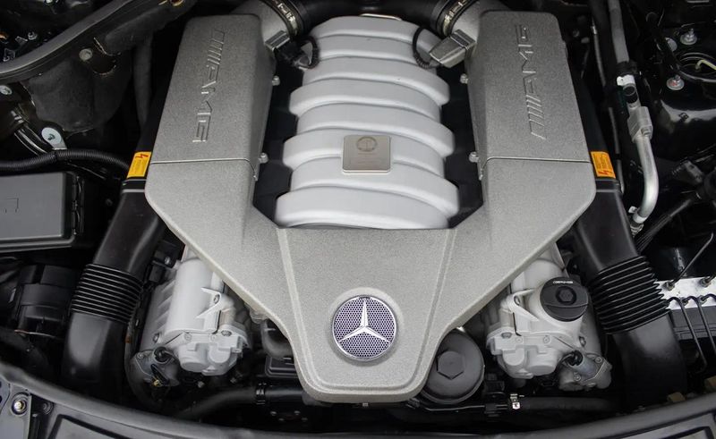 Mercedes-Benz M-Class • 2006 • 116,000 km 6