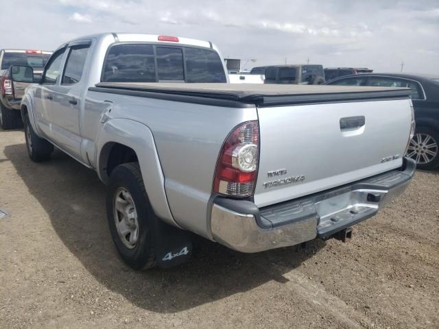 Toyota Tacoma • 2013 • 0 km 3