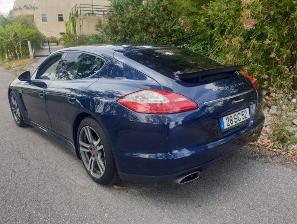 Porsche Panamera • 2012 • 170,000 km 1
