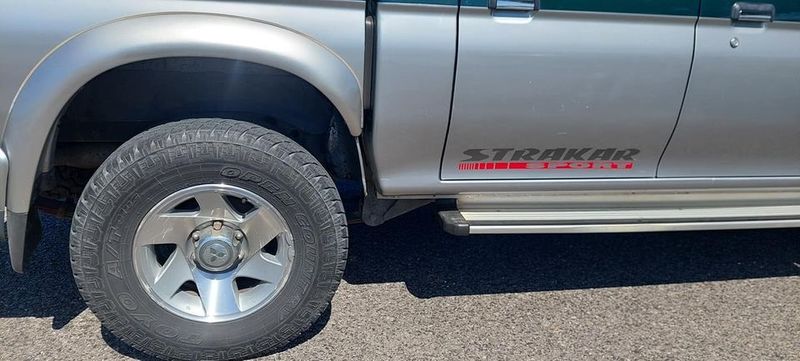 Mitsubishi L200 • 2002 • 120,000 km 6