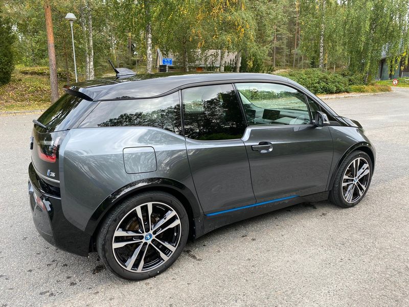 BMW i3 • 2019 • 26,000 km 3