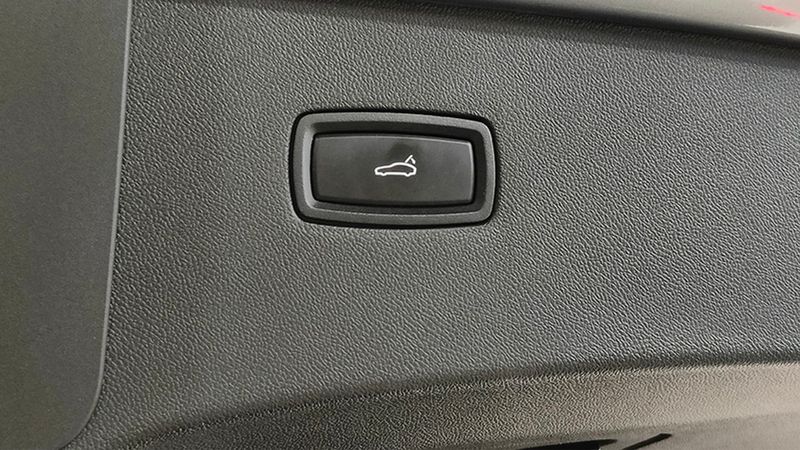 Porsche Cayenne Coupe • 2022 • 34,805 km 17