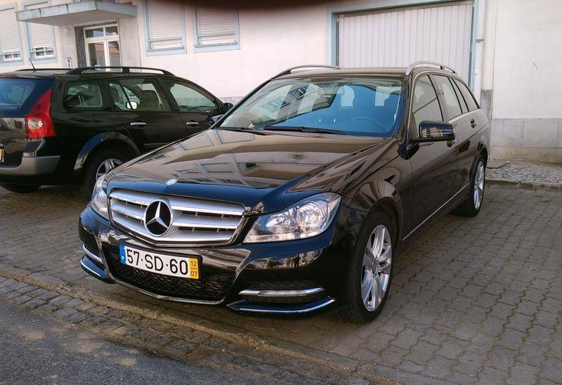 Mercedes-Benz C • 2012 • 150,000 km 1