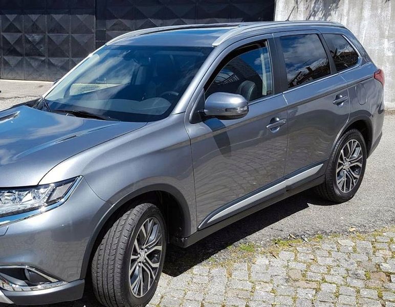 Mitsubishi Outlander • 2016 • 69,999 km 3
