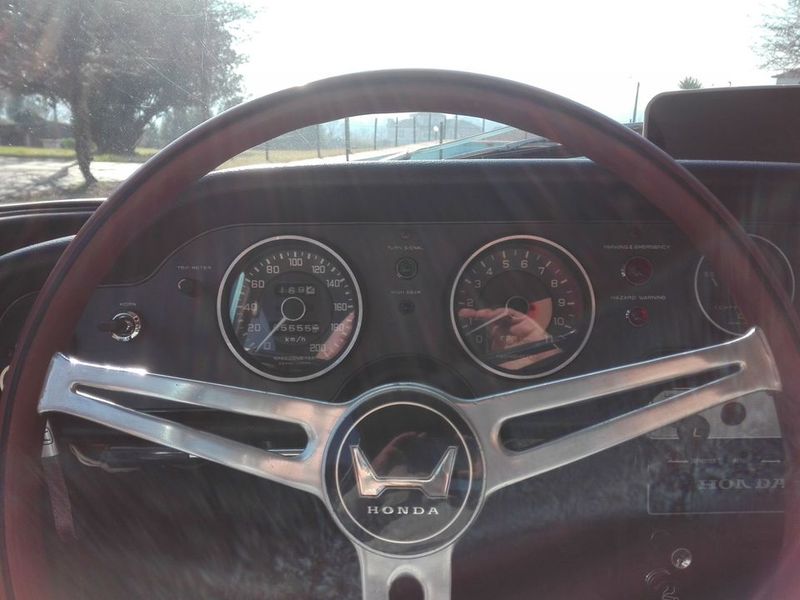 Honda S2000 • 1969 • 27,000 km 6