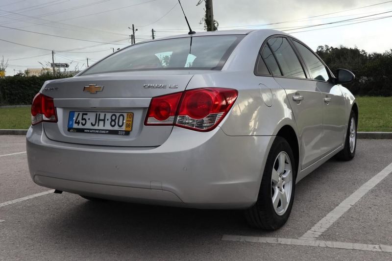 Chevrolet Cruze • 2010 • 115,254 km 2