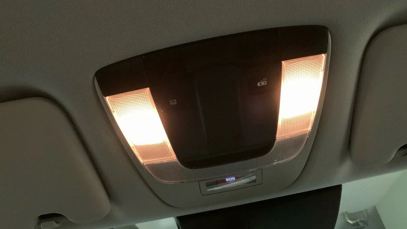 Kia Sportage • 2023 • 9,900 km 15